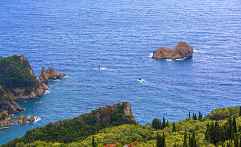Palaiokastritsa 湾希腊科孚岛，美丽的景色