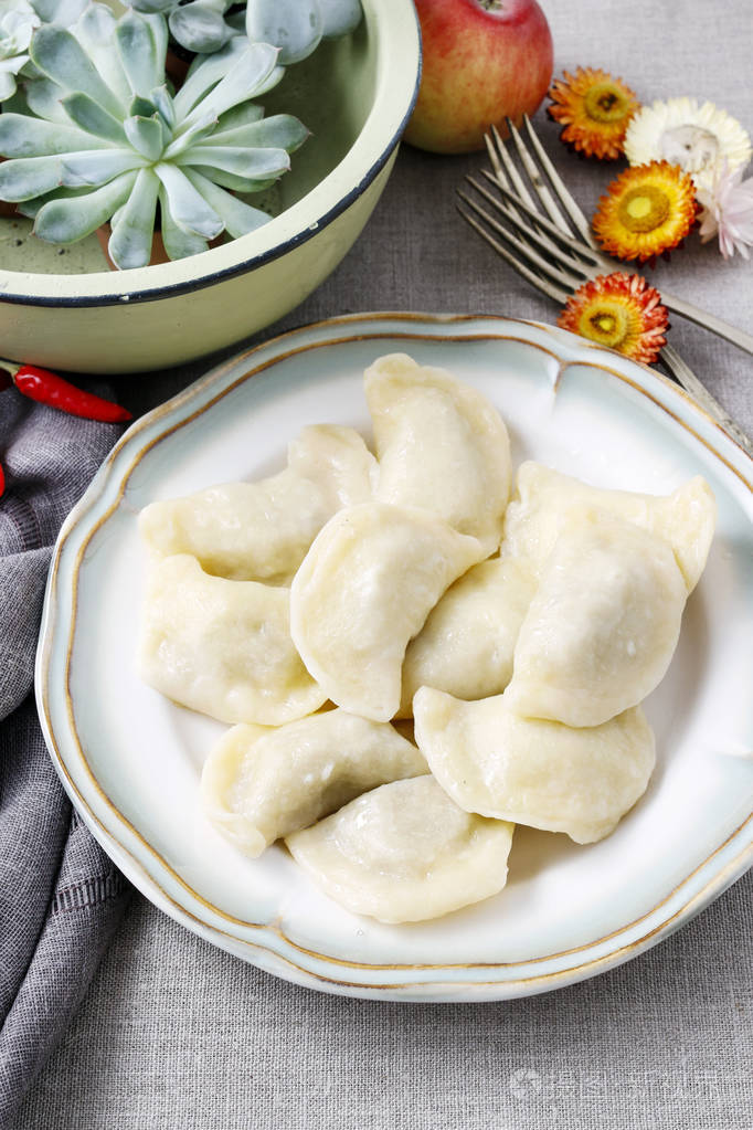 传统波兰饺子照片-正版商用图片0dtajh-摄图新视界