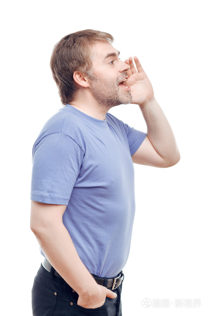 呼唤人的成年男子