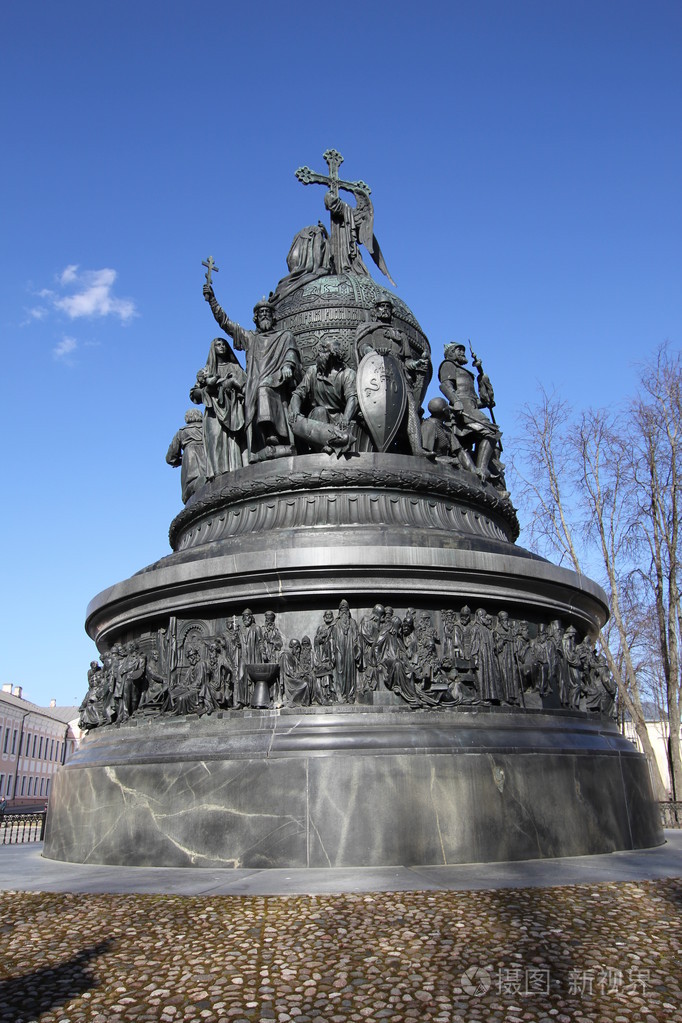 千年的俄罗斯青铜纪念碑