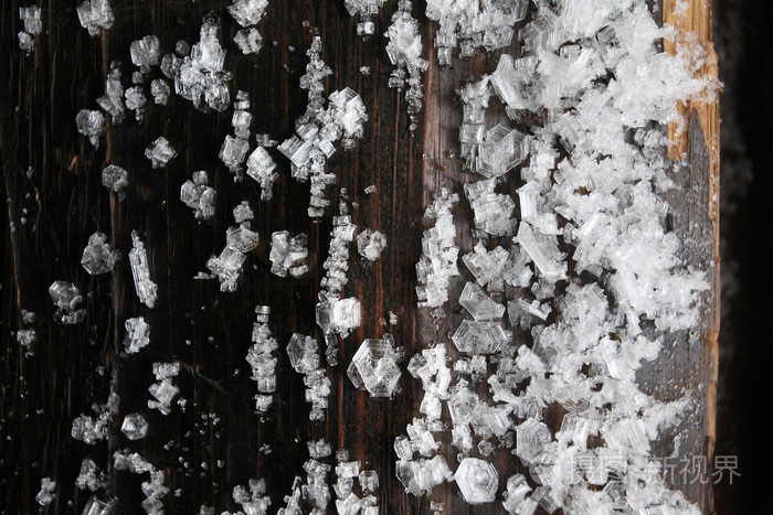 大 5616*3744px无水印下载免费10次/天下载小样发票合同问题/举报霜冻