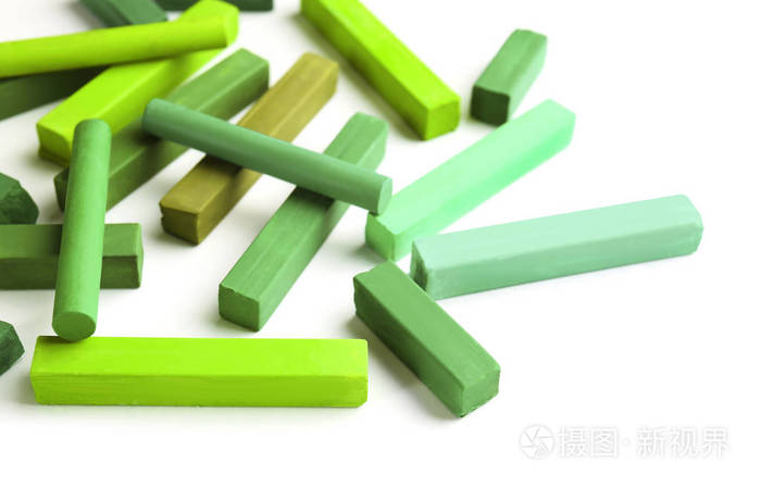 明亮的绿色粉笔