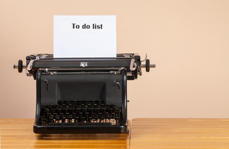 标题待办事项列表在打字机上