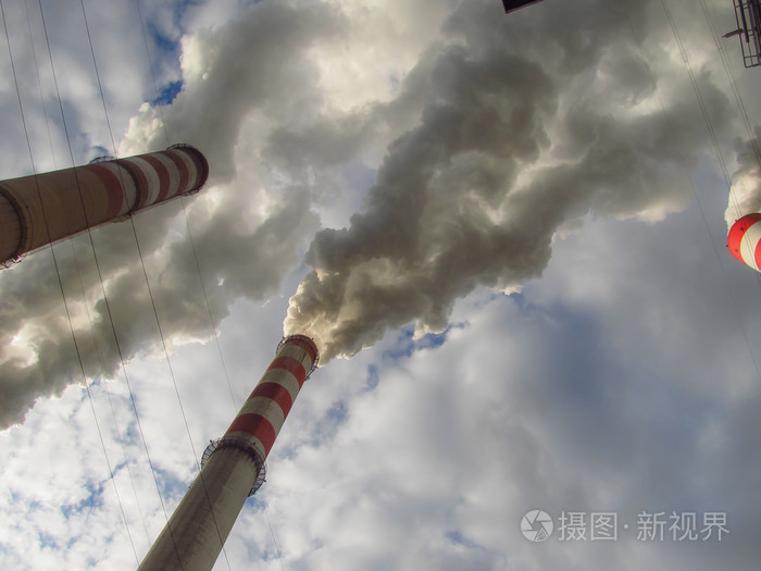 从高烟囱烟气