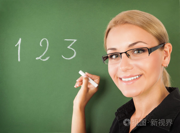 年轻漂亮的老师肖像