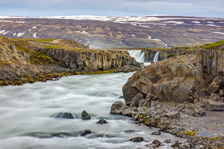 Godafoss 与 Skjalfandafljot 河