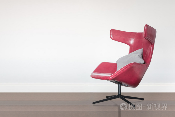 现代红色椅子与灰色枕头上木地板