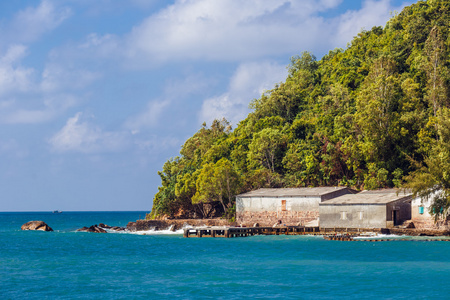 富国岛,越南的海景胡国海塔, 美丽的佛寺, 富国岛, 越南富国岛上河