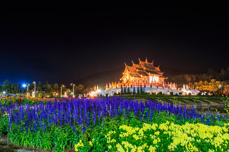 寺扫管笏何康皇太后的泰国传统建筑