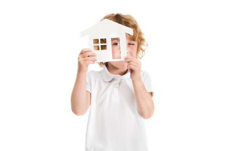 孩子与房子模型