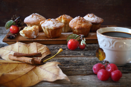 秋天的心情 苹果松饼和咖啡