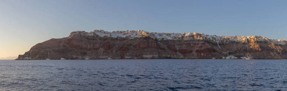 内审，希腊圣托里尼岛，视图从与海的全景视图