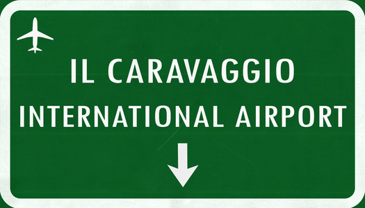 贝加莫意大利机场公路标志