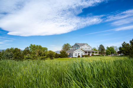 美国的梦想中的房子在梦中飞行梦中女人的画像梦中女人的照片.