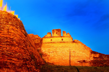 历史的城堡和古城墙在清迈，具有里程碑意义的
