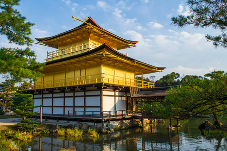 金阁寺，在日本京都的金阁