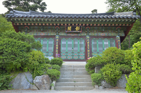 在韩国首尔奉恩寺佛教寺庙