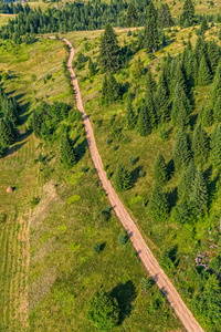 黑山山中徒步旅行古道空中