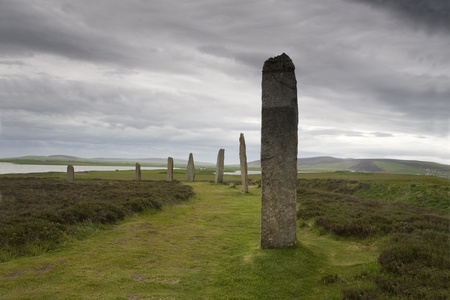 环的 brodgar 海角在奥克尼群岛