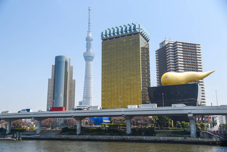 东京隅田川，日本附近的天际线