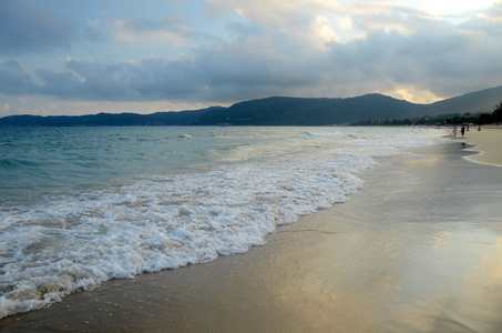 南中国海上海滩，海南三亚市亚龙湾，2011 年 5 月