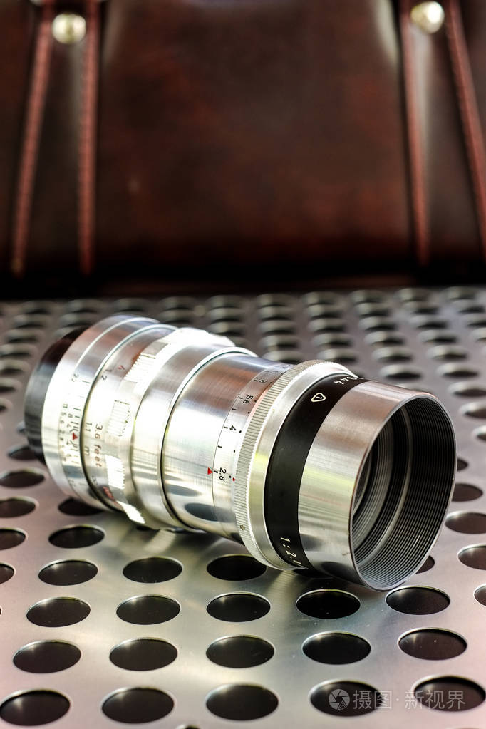 老式广角手动对焦摄影镜头单反相机