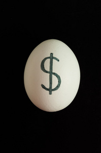 鸡蛋与美元的货币符号