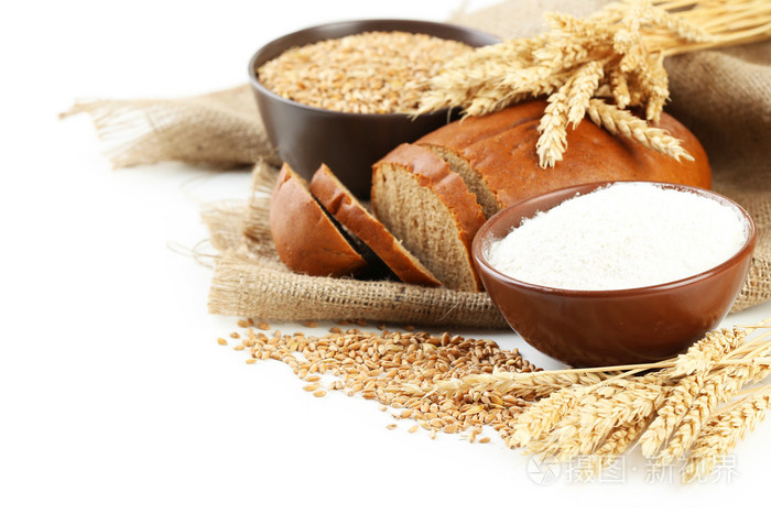 小麦和面粉碗的耳朵