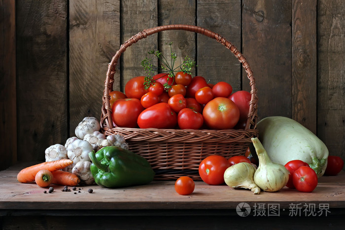 蔬菜的静物菜髓番茄辣椒