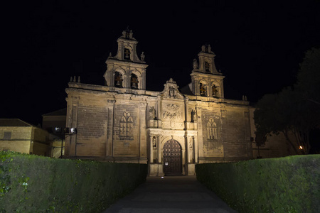 圣玛丽学院教堂德洛斯在左近的雷 Alcazares