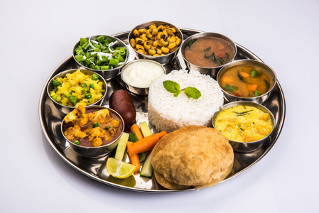 印度Thali印度食品ThaliPunjabi ThaliPunjabi食品ThaliPunjabi食品