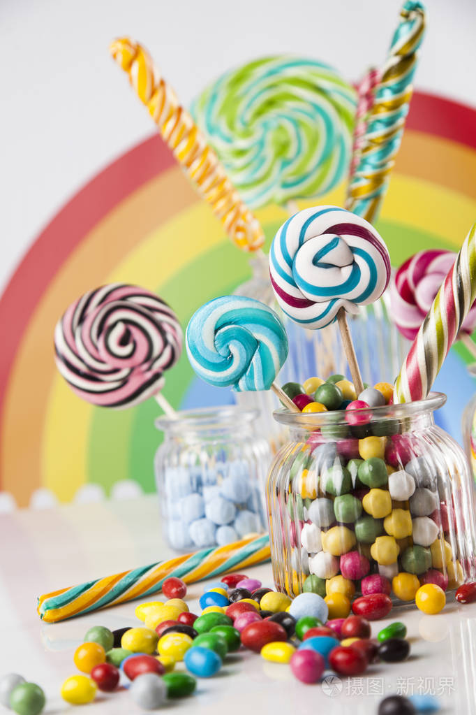 五颜六色的糖果,放在罐子里照片-正版商用图片0eg5k9-摄图新视界