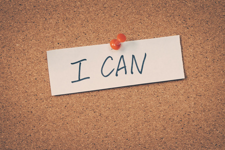 女人手写作只是做你自己用记号笔在散光我不想看到你的脸我能做到励志