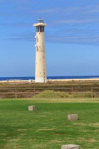 岛加那利群岛莫罗贝 Jable 海滩上的灯塔