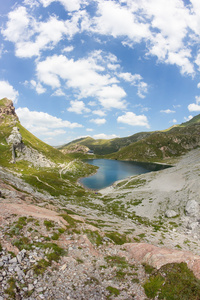 在 Lesachtal 克恩顿奥地利湖 Wolayersee