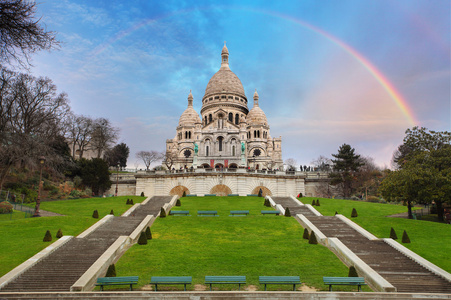 在巴黎，法国蒙马特的圣心堂