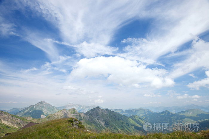 欧洲的阿尔卑斯山的山