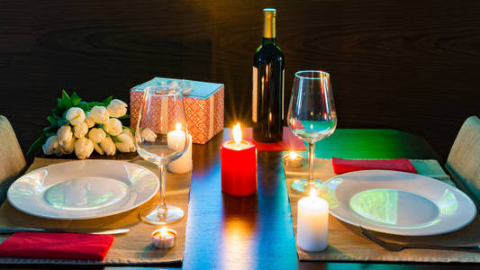 浪漫情人节晚餐图片