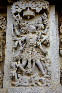 赫莱比德，印度 Hoysaleshvara 寺