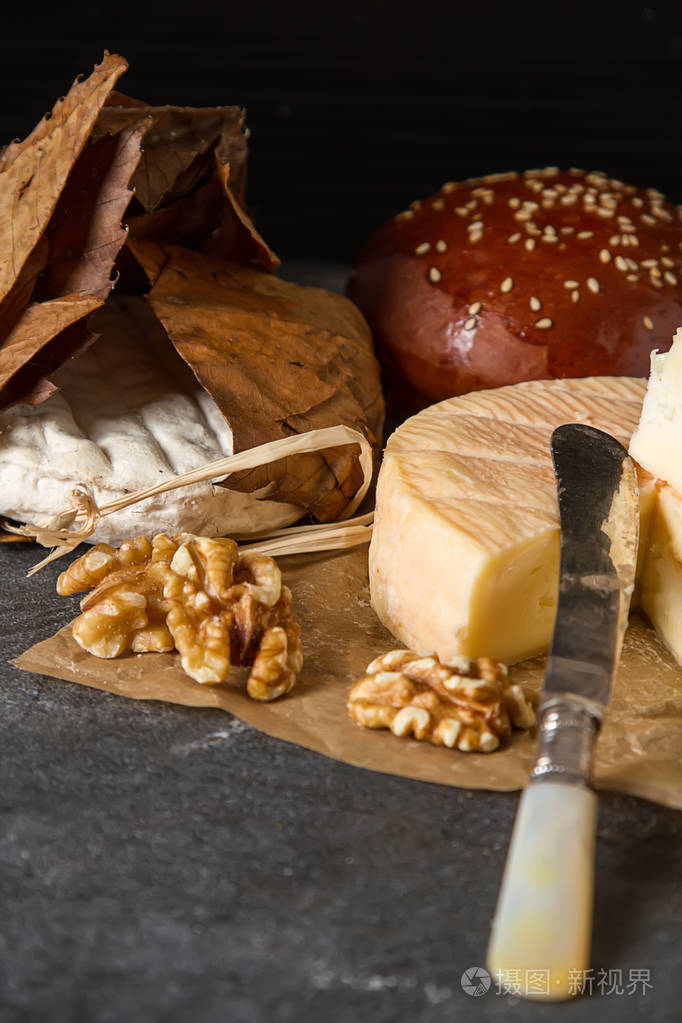 法国国家食品奶酪与模具美味的开胃小菜佛