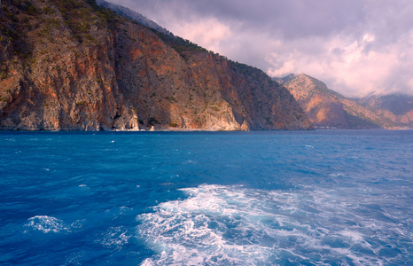 海海岸山腰