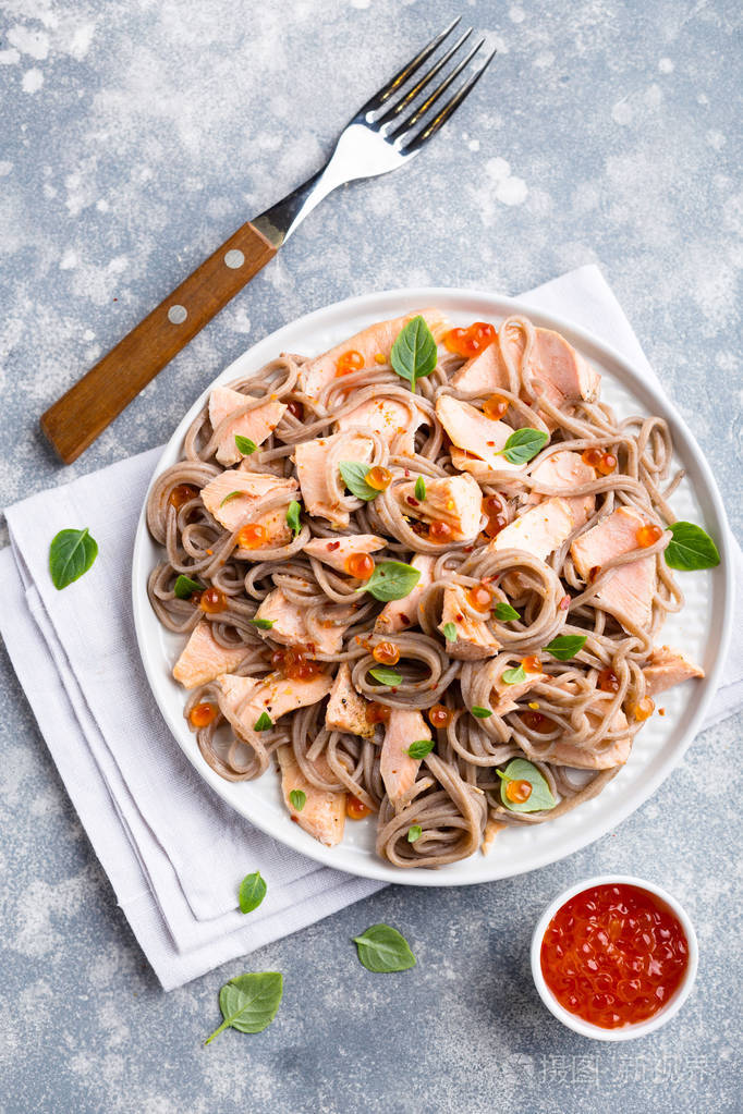 荞麦面沙拉顶部视图