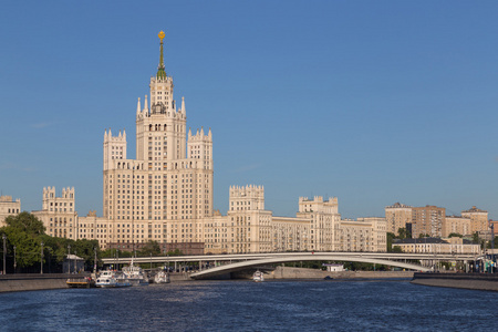 在莫斯科，俄罗斯高大的房子