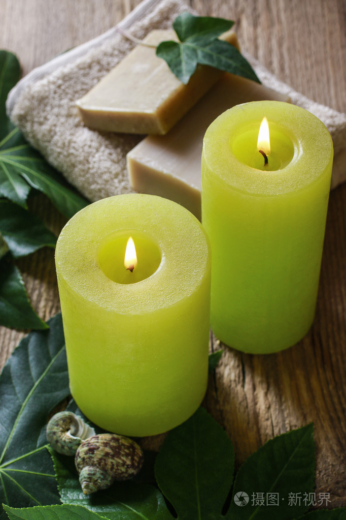 绿色带香味的蜡烛