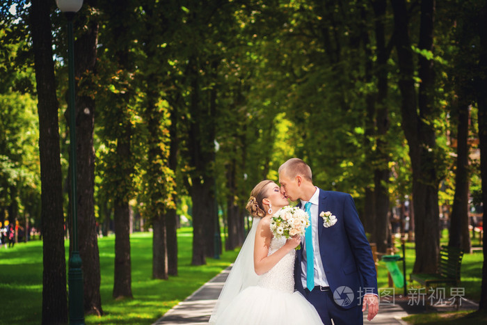 婚礼上煽情话新郎_天才宝宝全能妈味下载总裁爹_婚礼感恩爸妈的诗句
