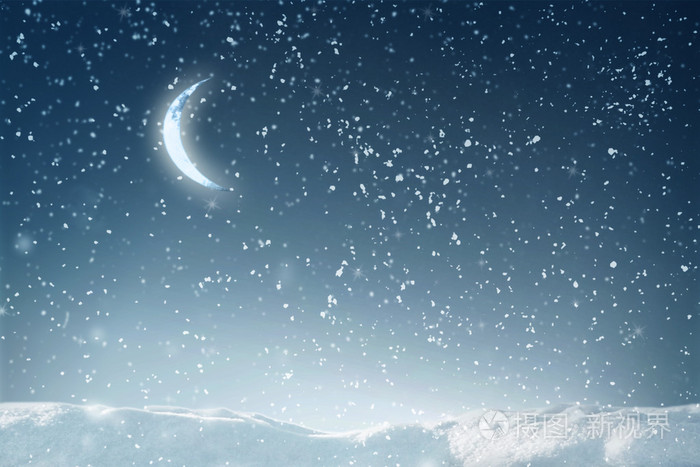 冬天的雪和月亮