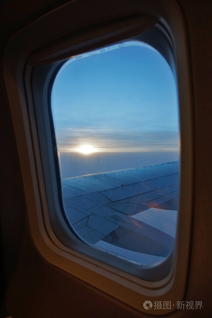 飞机窗户从里面,日落,日出,太阳照片-正版商用图片0enqrl-摄图新视界
