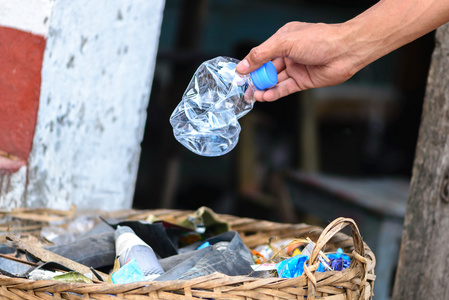 手瓶子图片-手瓶子素材-手瓶子插画-摄图新视界