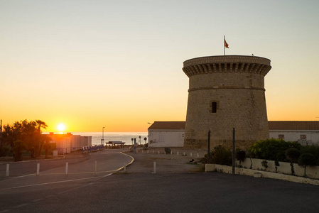 Campello 湾日出