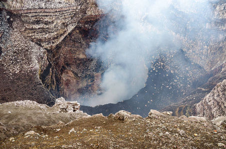 尼加拉瓜火山玛莎雅的圣地亚哥火山口